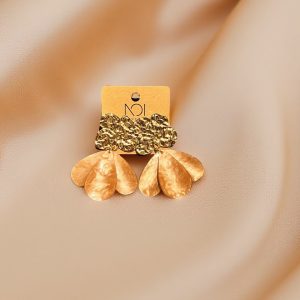 Dokulu Altın Küpe